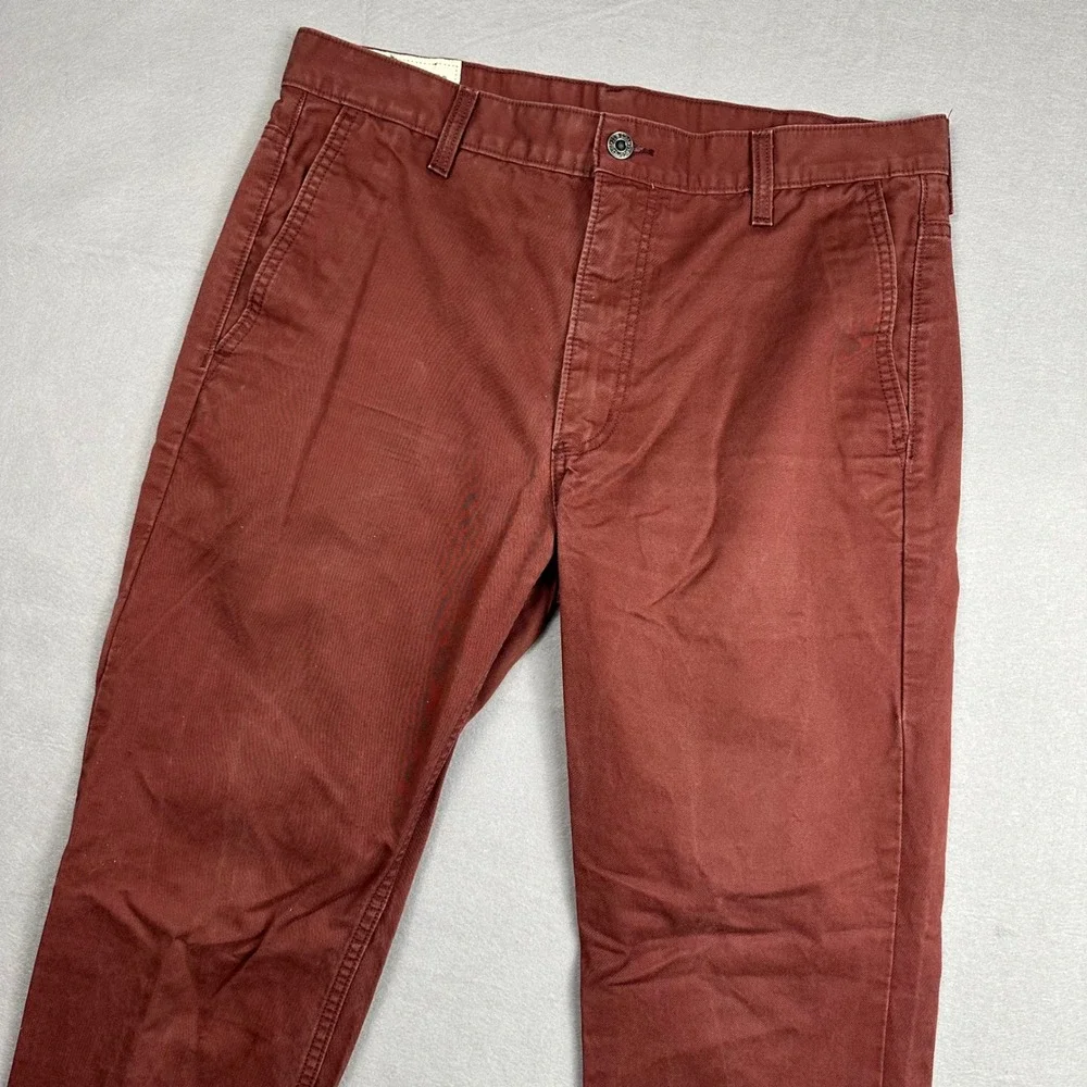Levi's Mens Red Cotton Twill Chino Pants Straight Leg Size 34x32